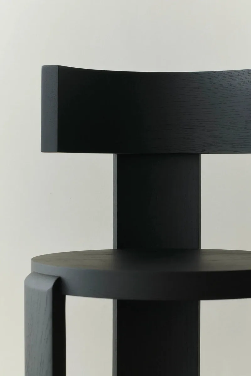 SPINA CHAIR by LOUISE ROE in Black Oak – interior photo 3 of 3