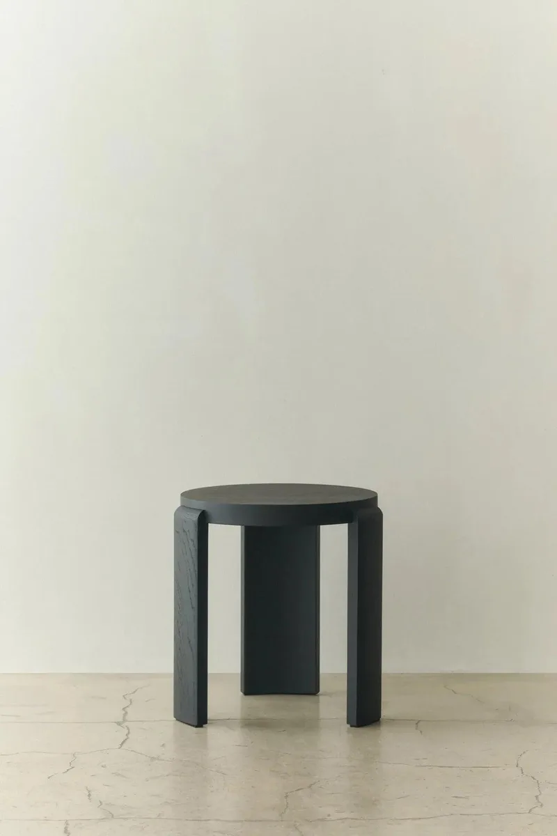 SPINA STOOL by LOUISE ROE in Black Oak – interior photo