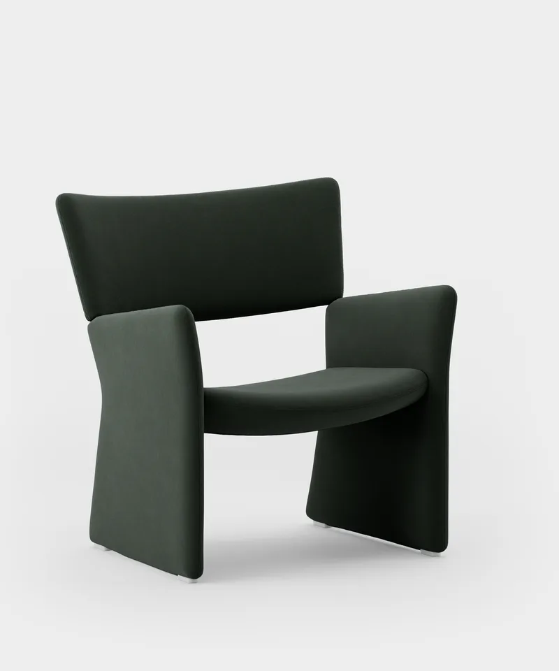 Crown Easy Chair by Massproductions in Kirkby Design – Smooth III 45 Pine Green – product photo