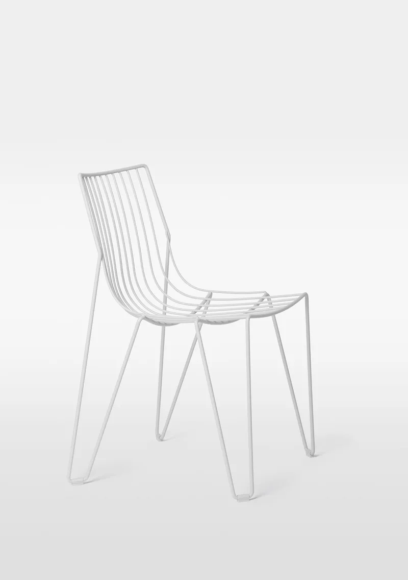 Tio Chair by Massproductions in White – RAL 9016 – product photo