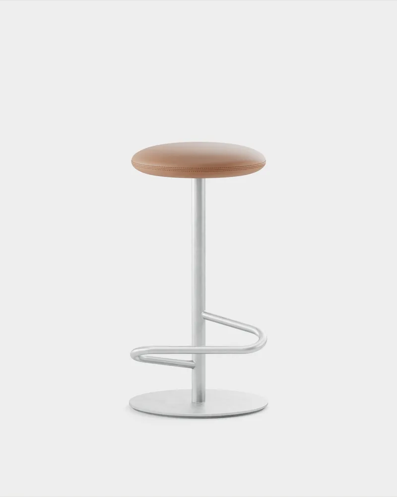 Odette Bar Stool H800 von Massproductions in Elmo Elmosoft – 33077, Hot Dip Galvanised – Produktfoto