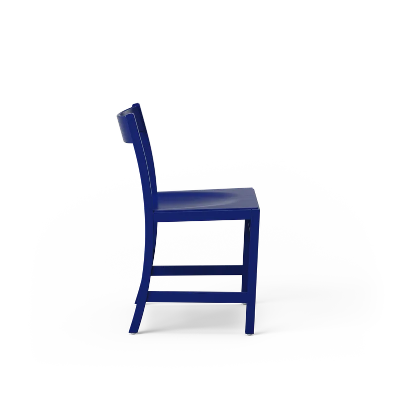 Waiter XL Chair by Massproductions in Ultramarine Blue – product photo