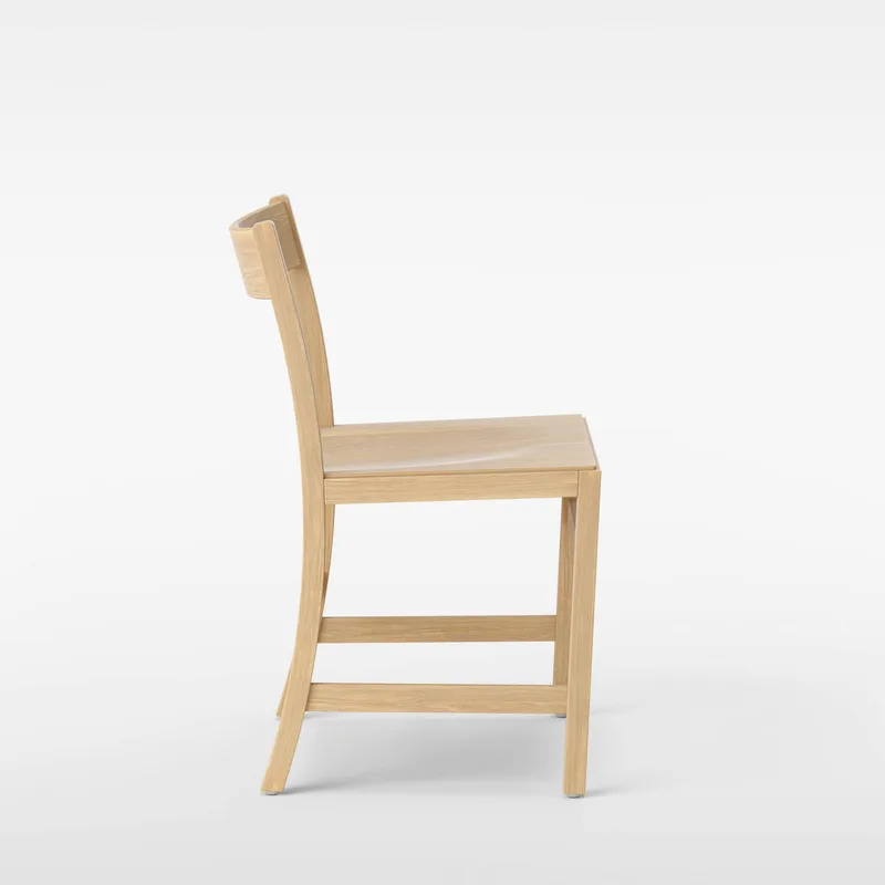 Waiter XL Chair by Massproductions in Natural Oak – product photo