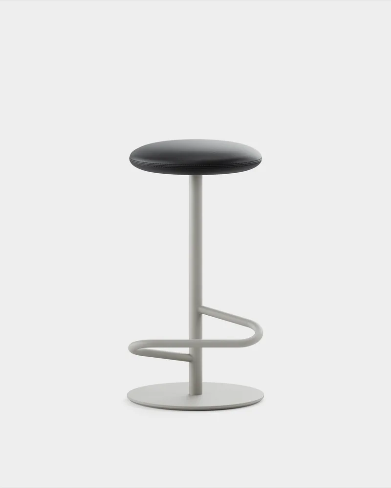 Odette Bar Stool H700 de Massproductions en Elmo Elmosoft – 99999, Stone Grey – photo du produit