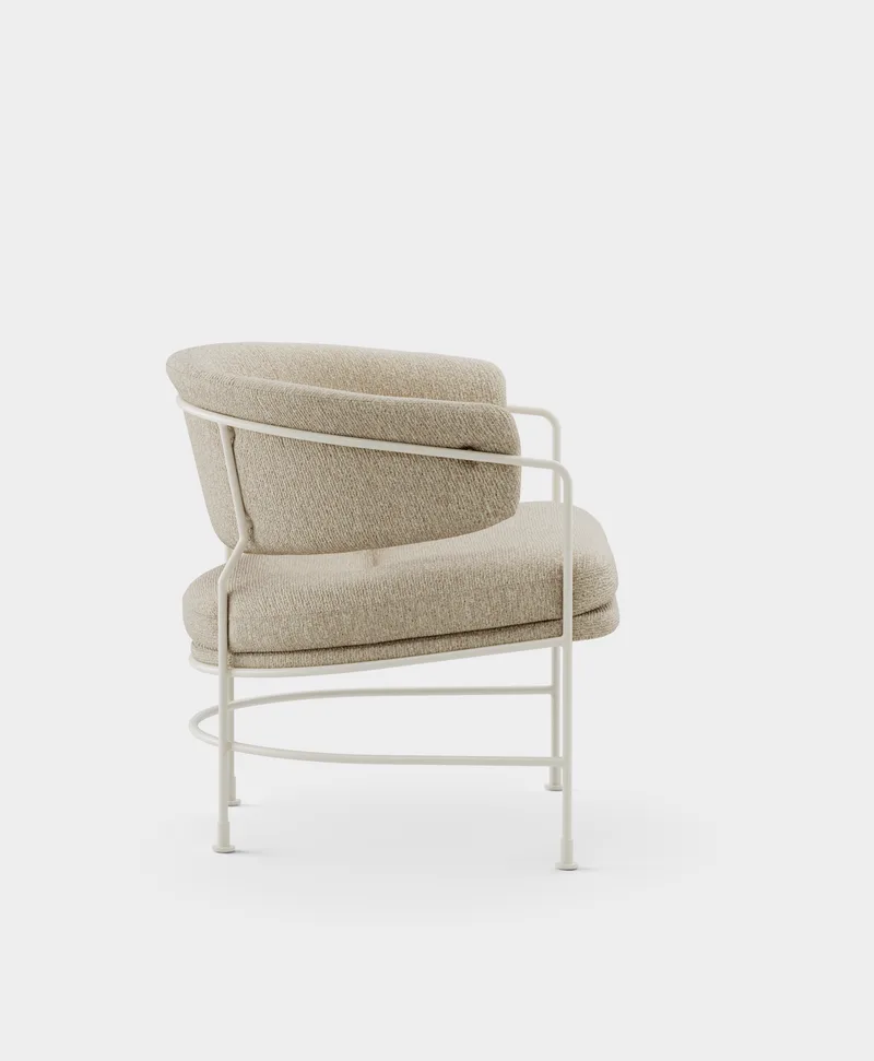Astro Club Chair van Massproductions in Sahco – Nalia – 220, Ivory – productfoto