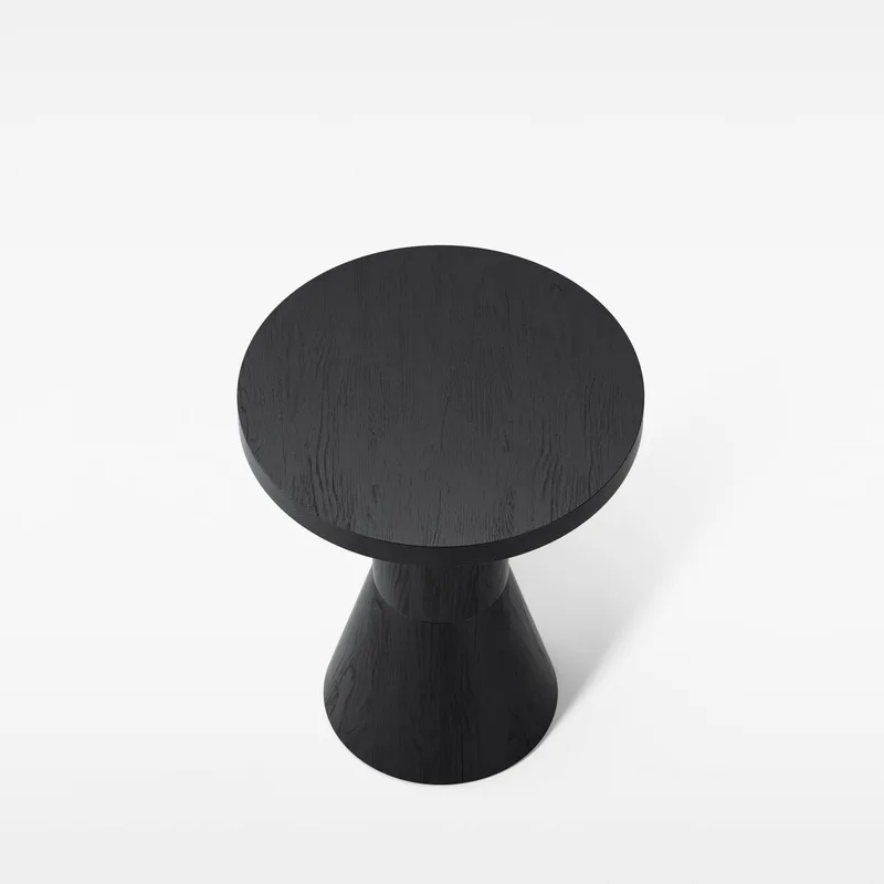 Draft Side Table H480 van Massproductions in Black Stained Ash – productfoto