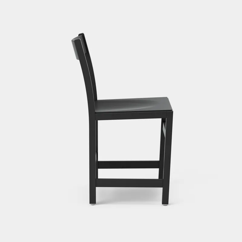 Waiter Chair von Massproductions in Black Stained Beech – Produktfoto