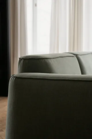 Patch 2-Seater Slim by Massproductions in Sahco – Ecriture 100 – interior photo 1 of 2