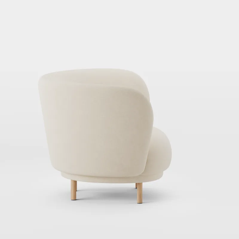 Dandy Armchair von Massproductions in Natural Oak/Kvadrat – Hallingdal 65 100 – Produktfoto