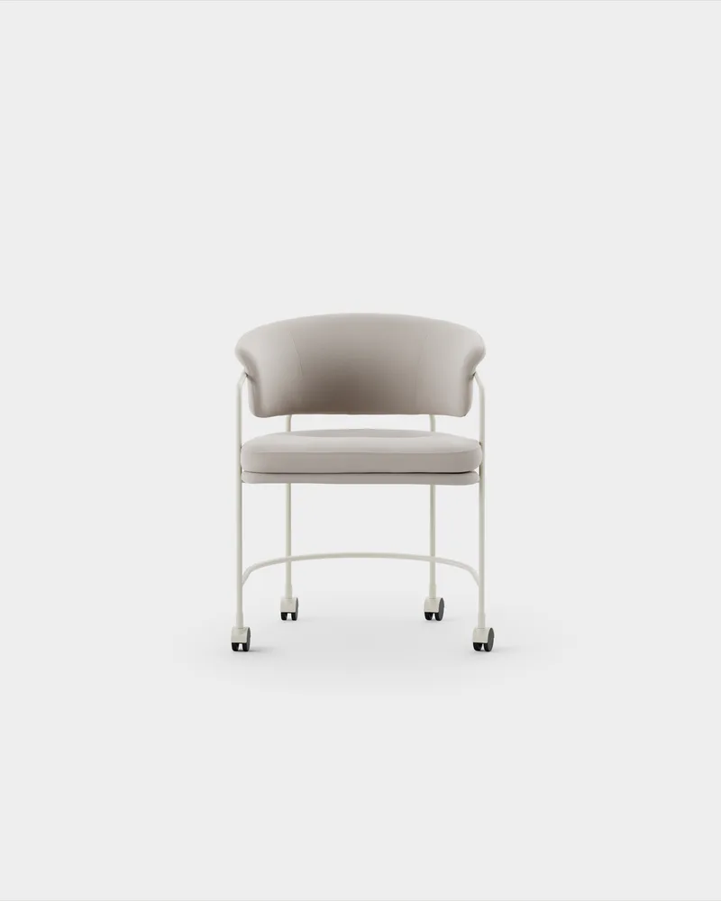 Astro Armchair w Castors von Massproductions in Kirkby Design – Smooth III 35 Porcini, Ivory – Produktfoto