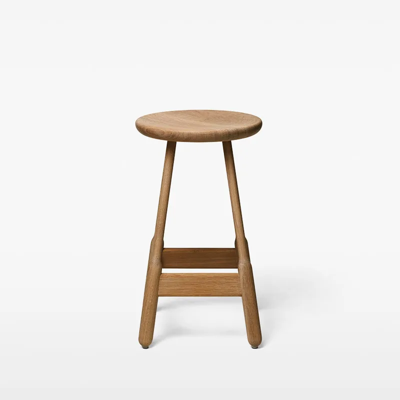 Albert Bar Stool H650 by Massproductions in Red Lacquered Beech – product photo 2 of 4