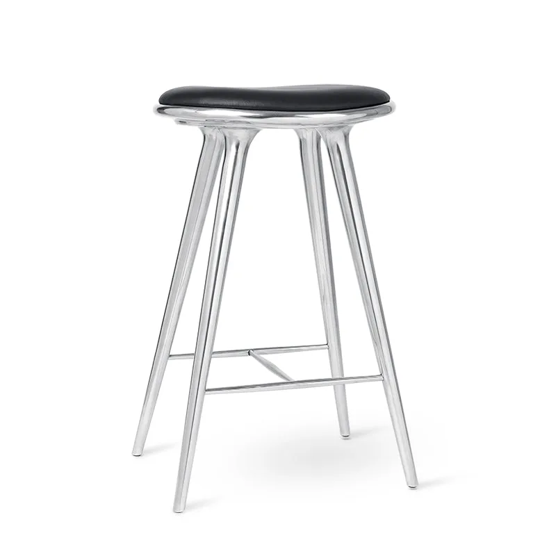 High Stool von Mater in Polished Recycled Aluminum, 74 cm – Produktfoto