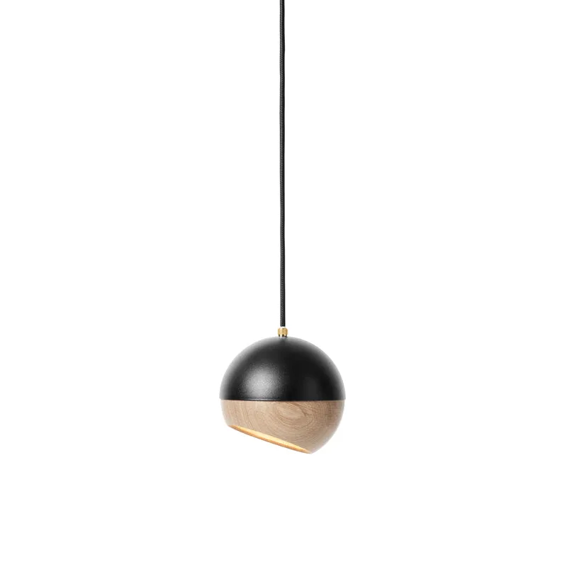 Ray Pendant Lamp by Mater in Black, M – product photo