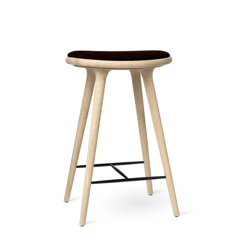 High Stool von Mater in Soaped Oak w. Baru 0390, 69 cm – Produktfoto