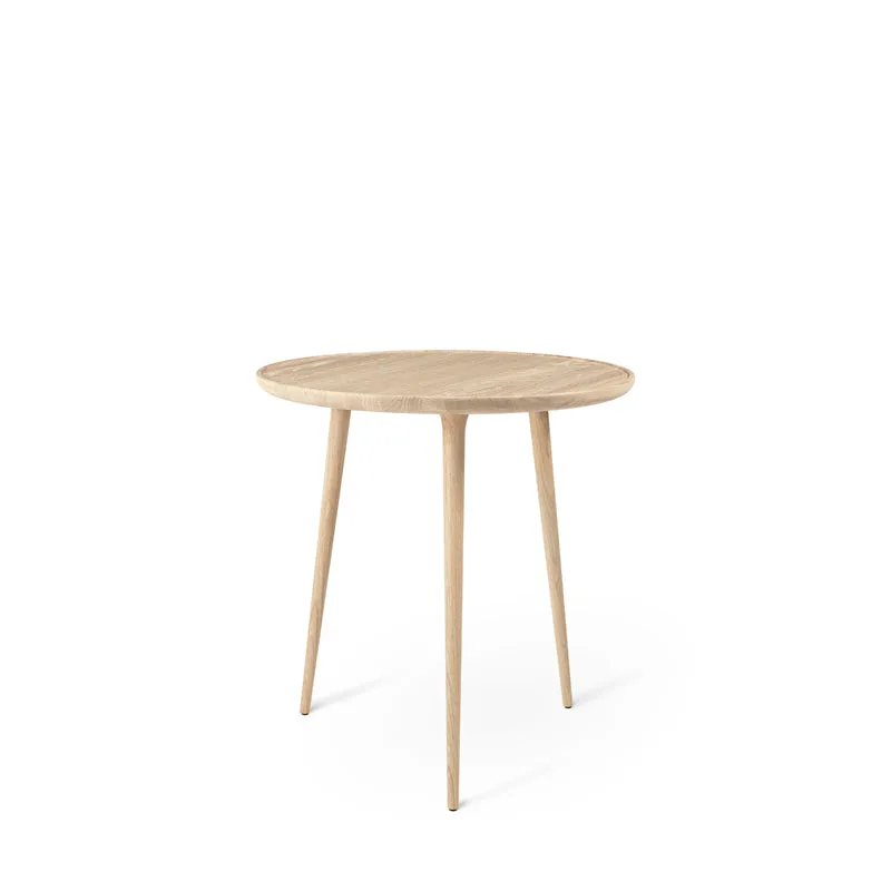 Accent Café Table by Mater in Matt Lacquered Oak, Ø 70 – product photo