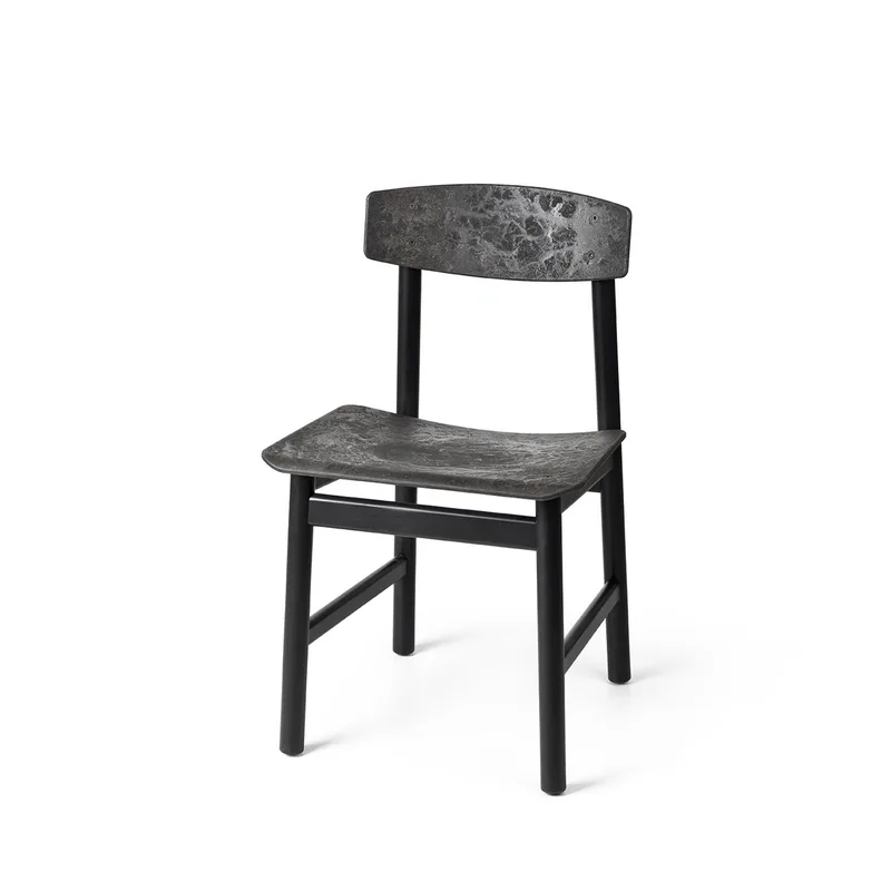 Conscious Chair 3162 by Mater in Black Painted Beech and Coffee Waste Black – product photo