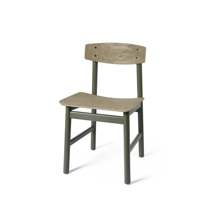 Conscious Chair 3162 de Mater en Green Stained Oak and Coffee Waste Green – photo du produit