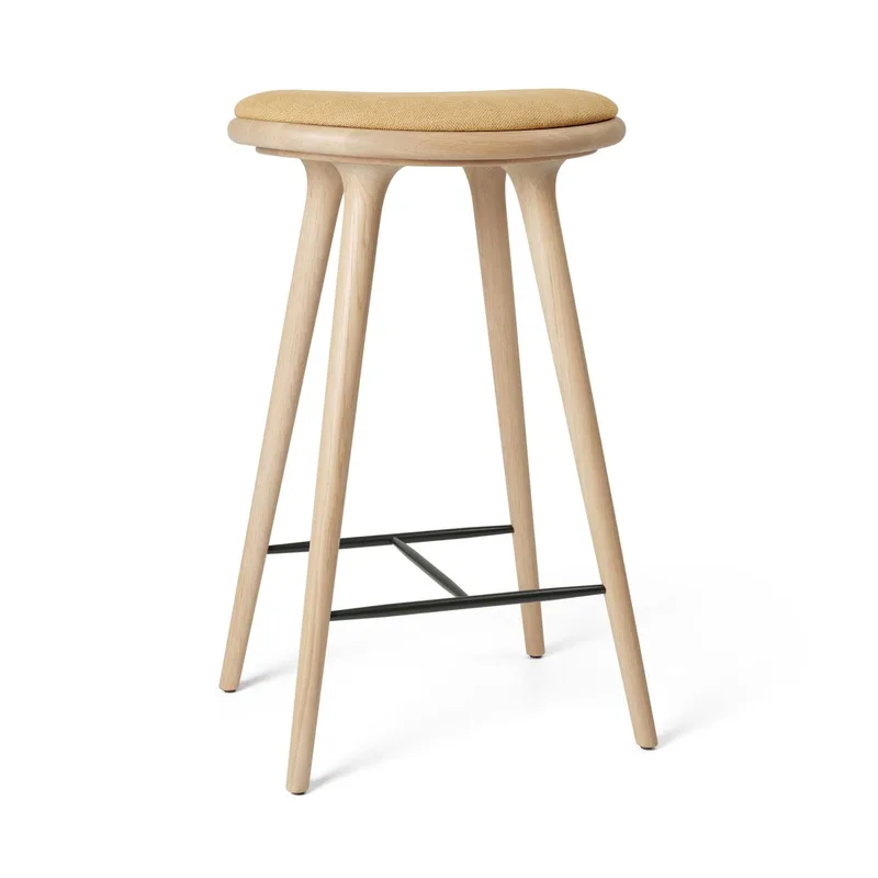High Stool de Mater en Matt Oak w. Clay 0007, 74 cm – photo du produit