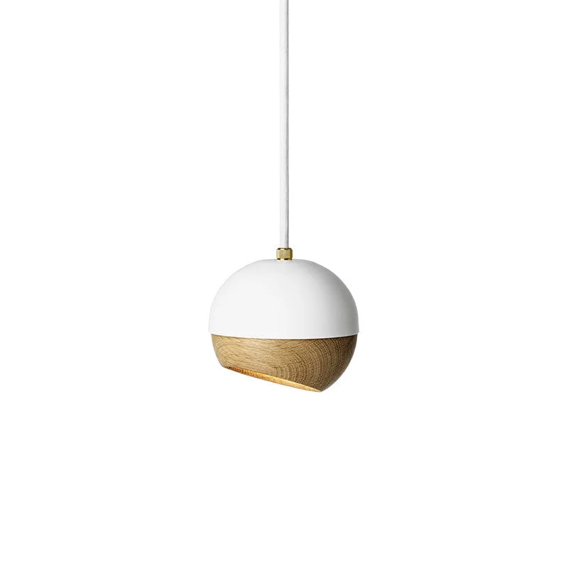 Ray Pendant Lamp van Mater in White, S – productfoto