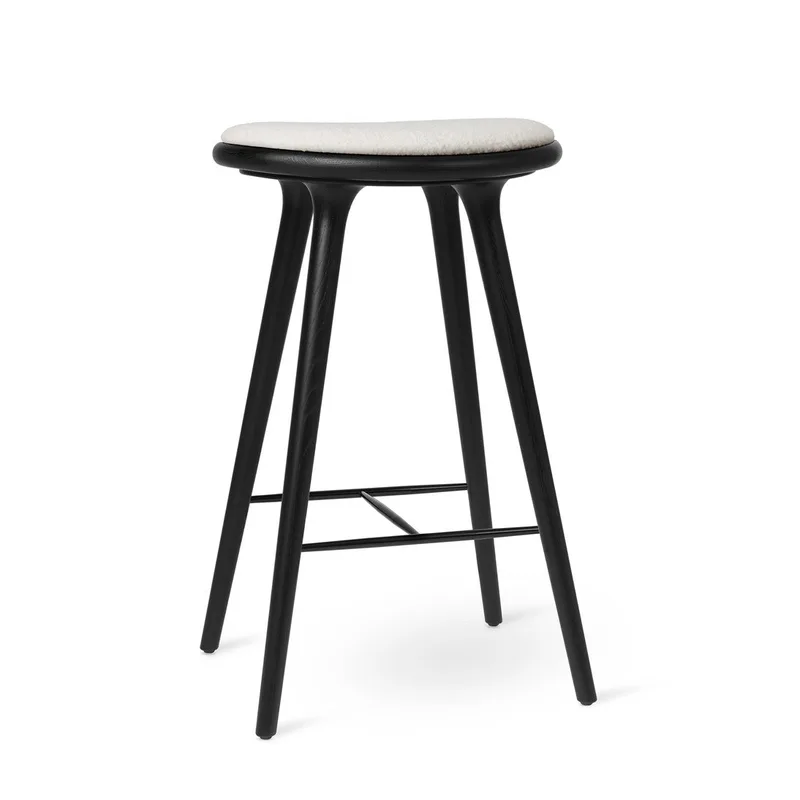 High Stool von Mater in Black Oak w. Baru 0200, 74 cm – Produktfoto