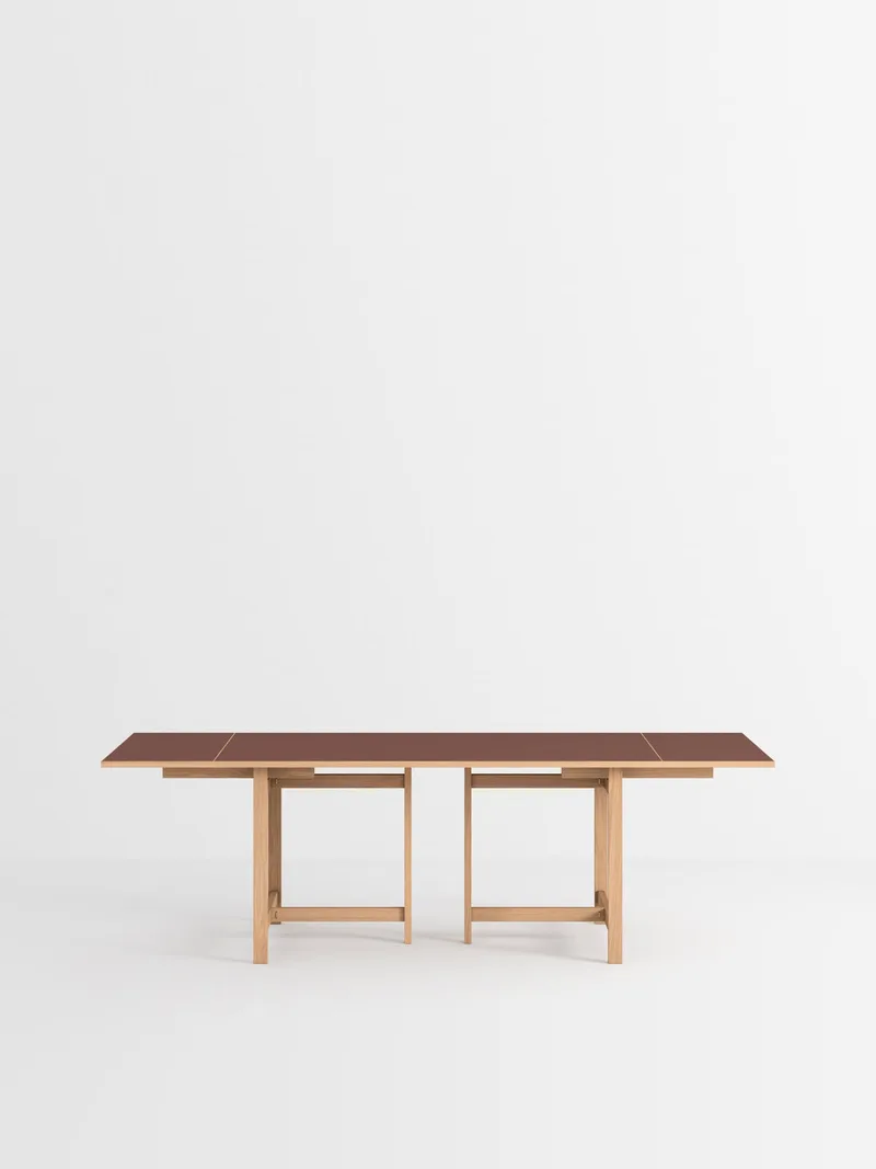 Rectangular Dining Table de MOEBE en 160 cm, 2, Burgundy – photo du produit 13 sur 13