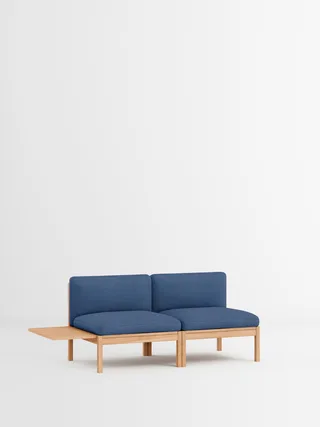 2 Seater Sofa with 1 Side Table von MOEBE in Autumn, Autumn 101, Oak – Produktfoto 30 von 34