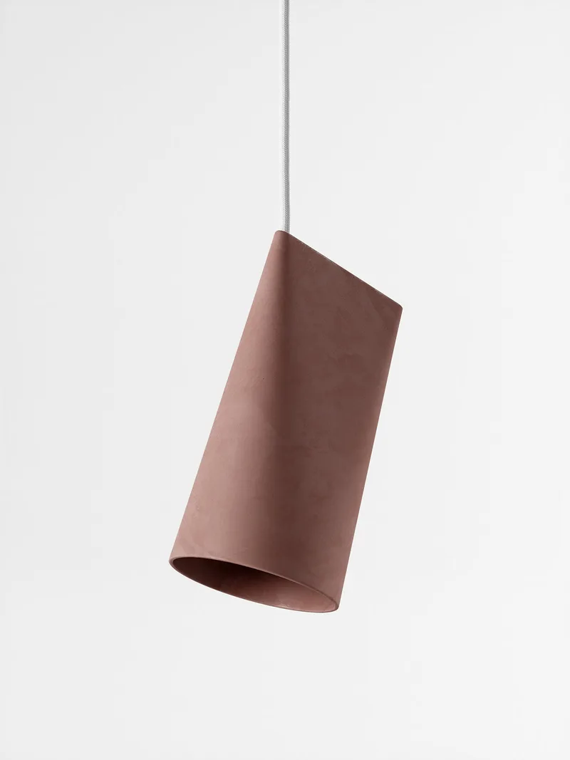 Ceramic Pendant – Narrow de MOEBE en Terracotta – photo du produit