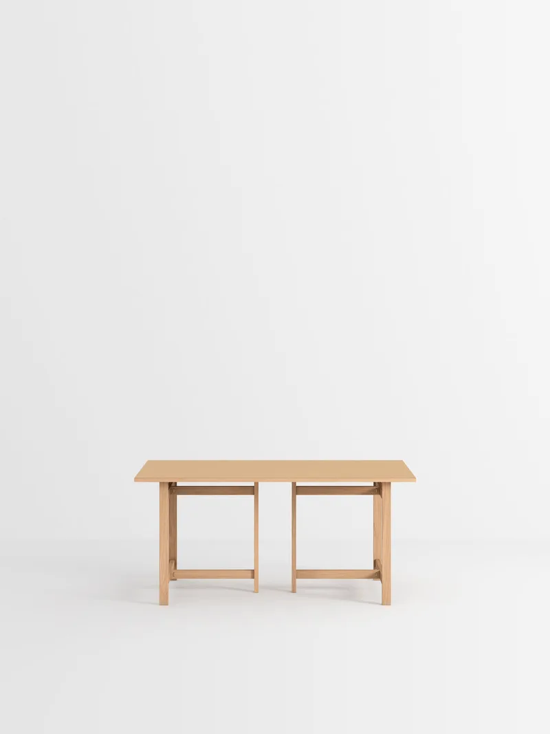Rectangular Dining Table de MOEBE en 160 cm, 2, Burgundy – photo du produit 4 sur 13