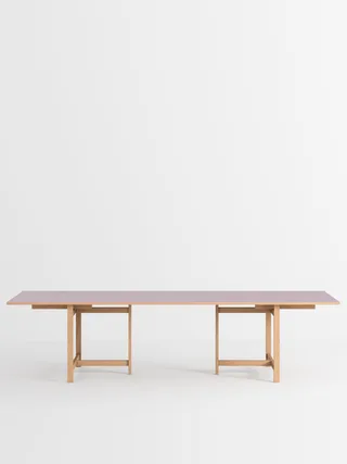 Rectangular Dining Table de MOEBE en 160 cm, 2, Burgundy – photo du produit 9 sur 13