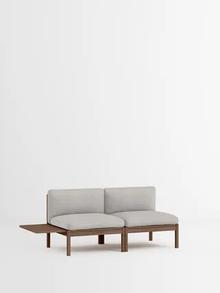 2 Seater Sofa with 1 Side Table van MOEBE in Autumn, Autumn 101, Smoked Oak – productfoto 35 van 35