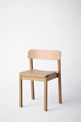 Everyday Chair de MOEBE en Lacquered oak, Non-Upholstered – photo du produit 9 sur 9