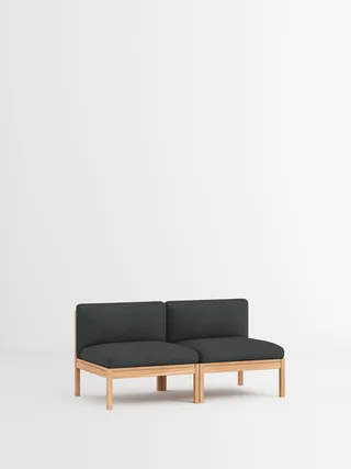 2 Seater Sofa von MOEBE in Autumn, Autumn 101, Oak – Produktfoto 26 von 34