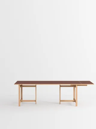 Rectangular Dining Table von MOEBE in 220 cm, 1, Burgundy – Produktfoto 13 von 13
