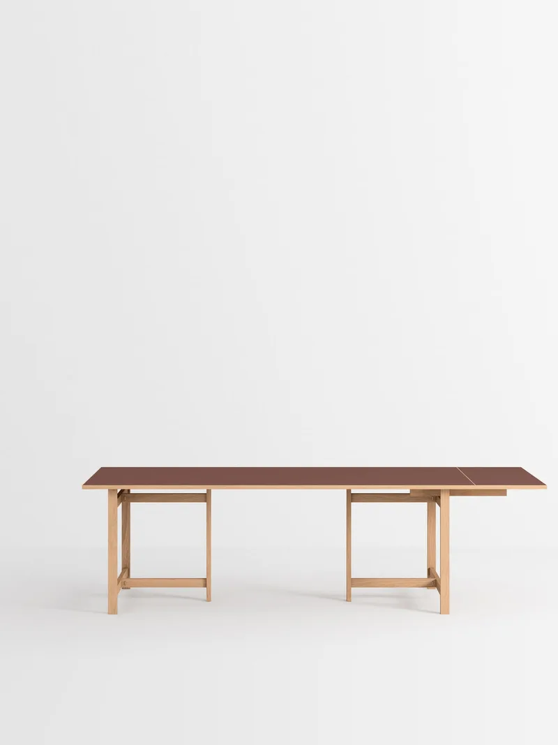 Rectangular Dining Table von MOEBE in 220 cm, 1, Burgundy – Produktfoto 13 von 13