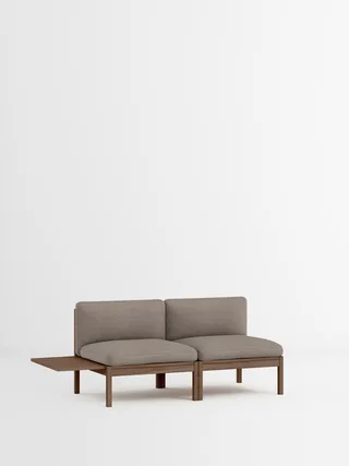 2 Seater Sofa with 1 Side Table de MOEBE en Autumn, Autumn 331, Smoked Oak – photo du produit 35 sur 35