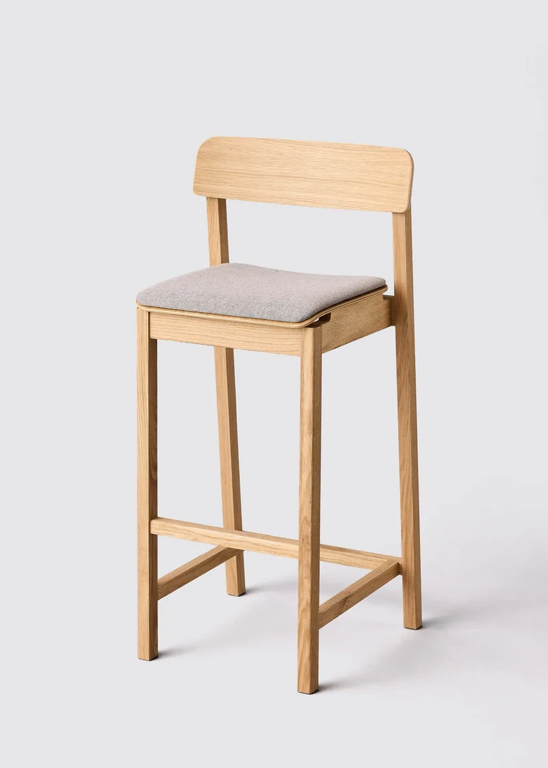 Everyday Bar Chair by MOEBE in Re-Wool 0128 – product photo