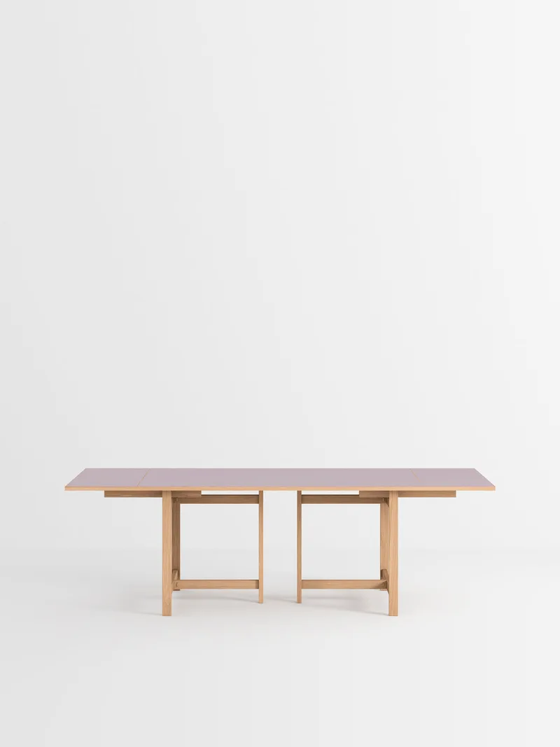Rectangular Dining Table de MOEBE en 160 cm, 2, Burgundy – photo du produit 3 sur 13
