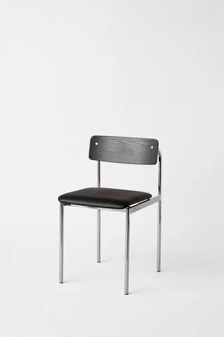Offset Chair van MOEBE in Black, Black, Black – productfoto 6 van 11