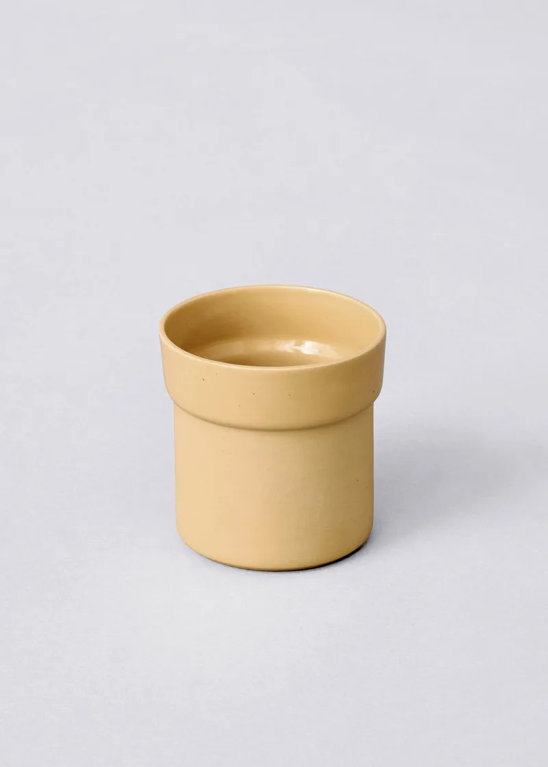 6oz Coffee Cup von MOEBE in Sand – Produktfoto