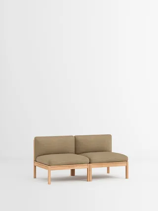 2 Seater Sofa von MOEBE in Autumn, Autumn 101, Oak – Produktfoto 8 von 34