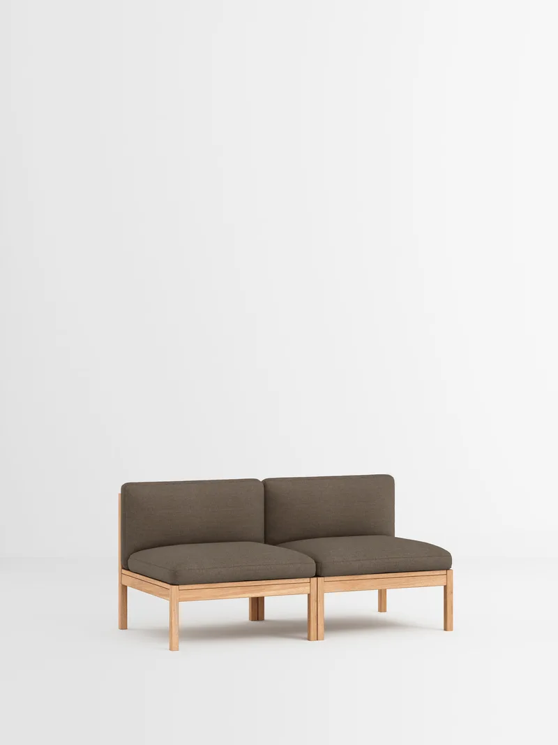 2 Seater Sofa von MOEBE in Autumn, Autumn 101, Oak – Produktfoto 6 von 34