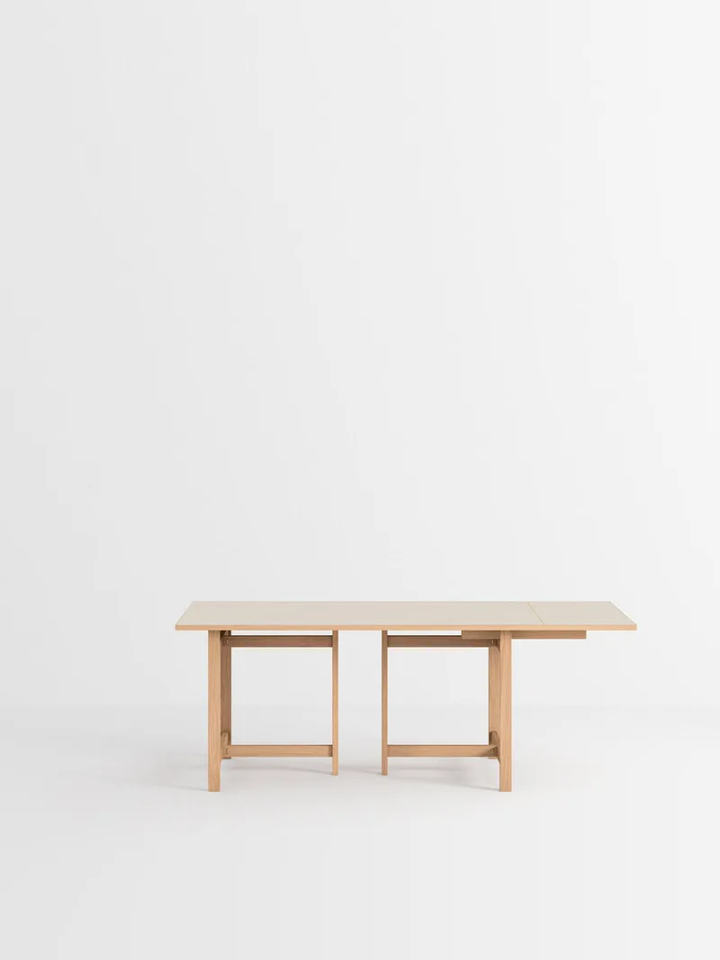 Rectangular Dining Table van MOEBE in 160 cm, 1, Warm Beige – productfoto 13 van 13