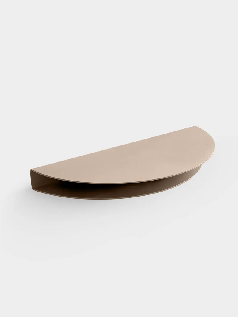 Half Moon Shelf de MOEBE en Large, Black – photo du produit 2 sur 10