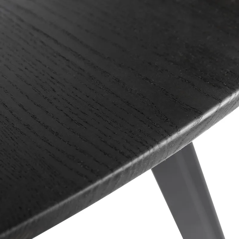 Dining table Space Black Ø150 – Woca black van MUUBS – sfeerfoto 7 van 7