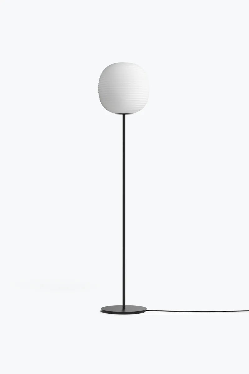 Lantern Floor Lamp de New Works – photo du produit 6 sur 6