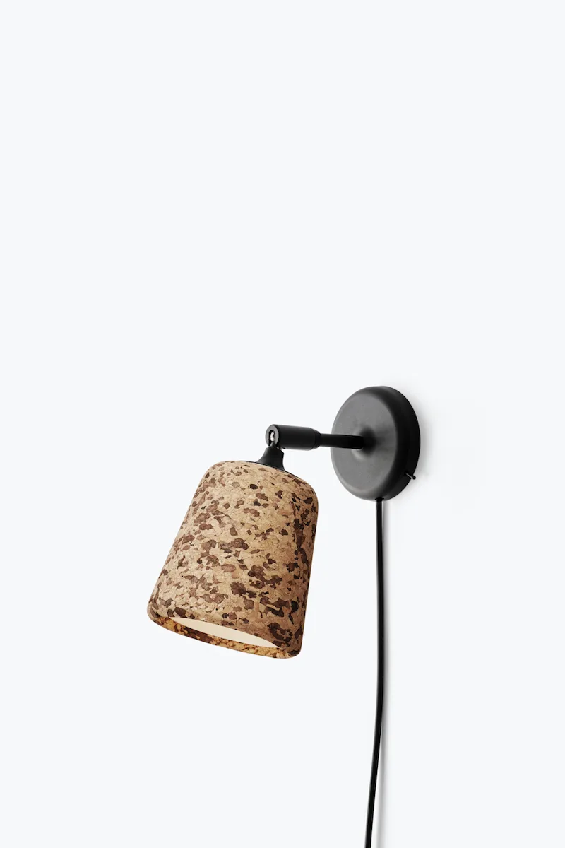 Material Wall Lamp van New Works – productfoto