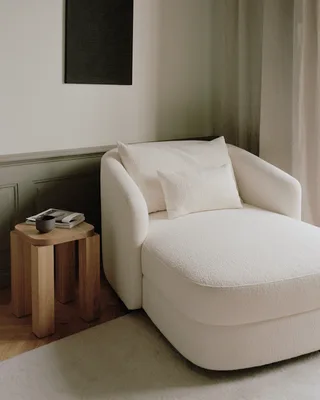 Covent Chaise Longue by New Works – interior photo 4 of 5
