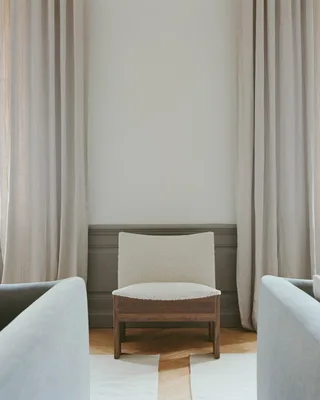 Tenon Lounge Chair by New Works – interior photo 4 of 5