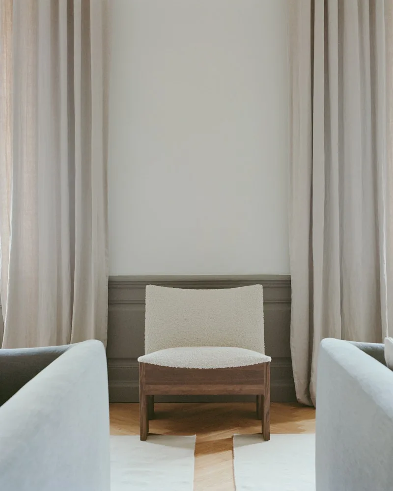 Tenon Lounge Chair by New Works – interior photo 4 of 5