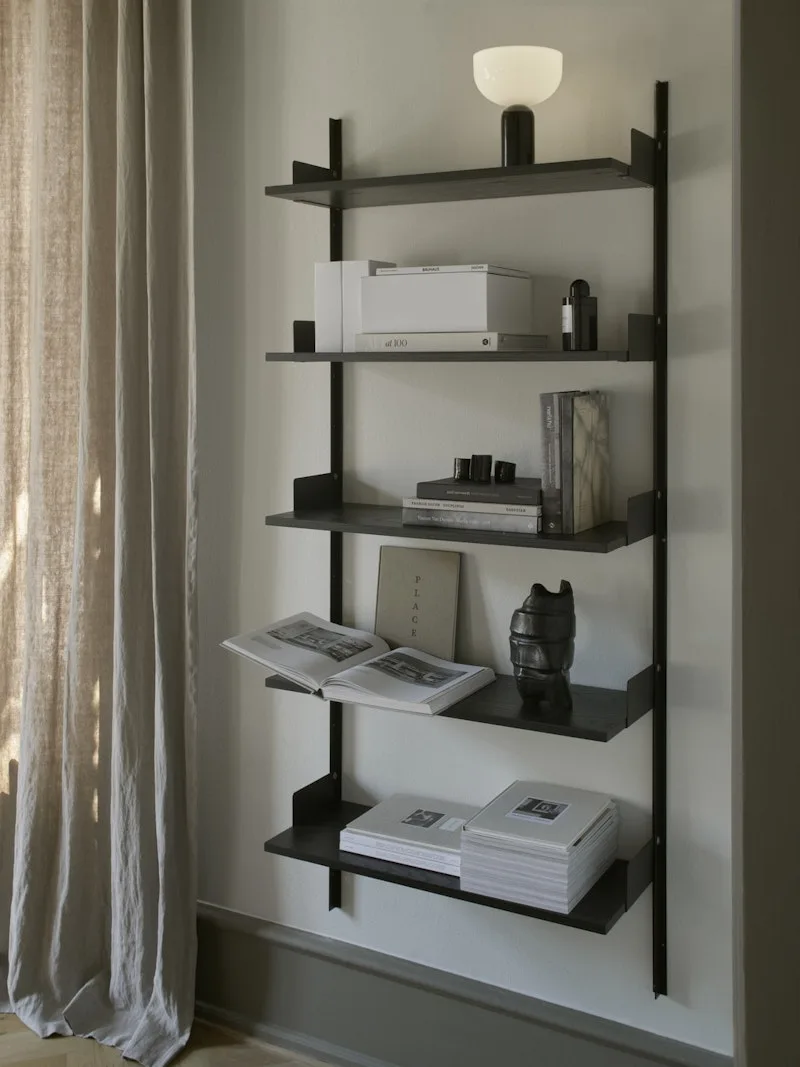 New Works Wall Shelf, 1900 de New Works – photo d’ambiance 3 sur 4